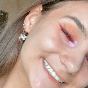 Meet your Posher, Eden